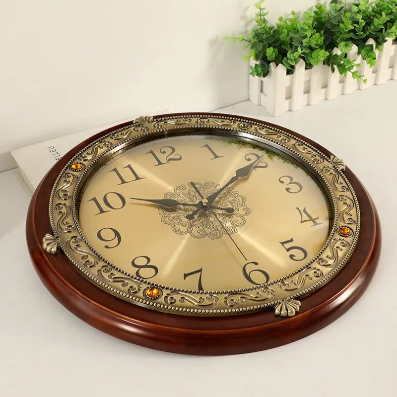 Shabby Silent Metal Wood Wall Retro Clock