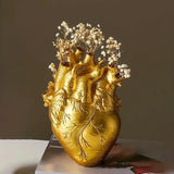Modern Ornament Heart Shaped Resin Vase