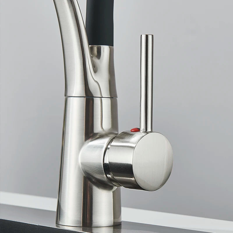 Single Handle 360 Rotate Pull Out Spray Sink Faucet