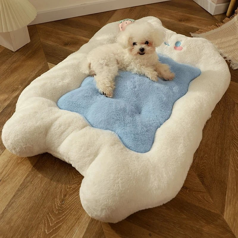 Pet Bed Warm Sleeping Mat with Fruit and Happy Face Decoration