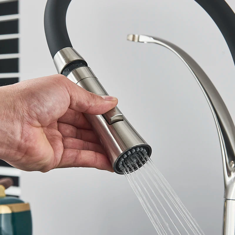 Single Handle 360 Rotate Pull Out Spray Sink Faucet