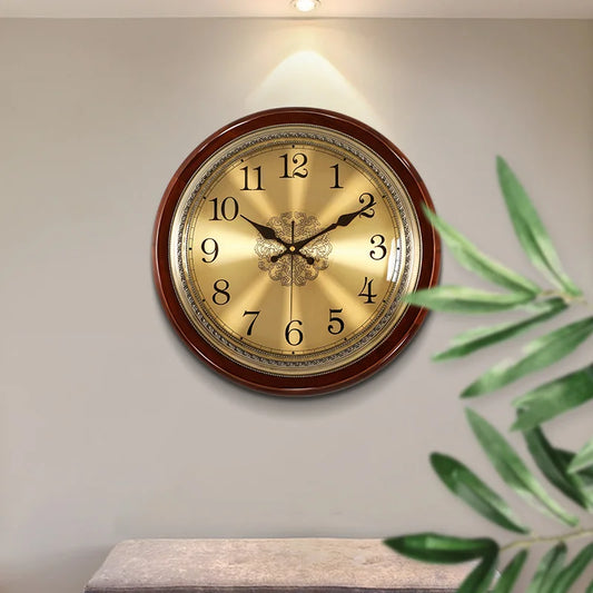 Shabby Silent Metal Wood Wall Retro Clock