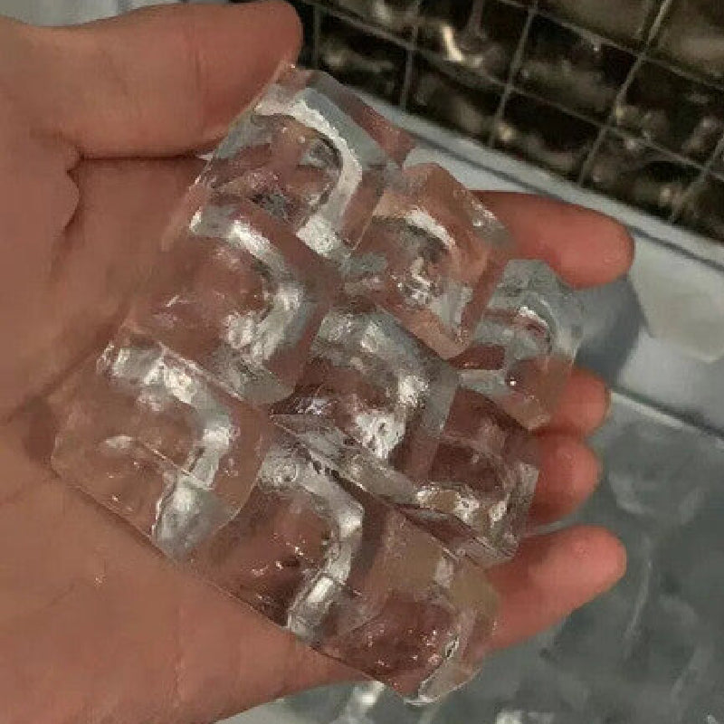 Ice Machine To Make Cubes Also With Bottled Water
