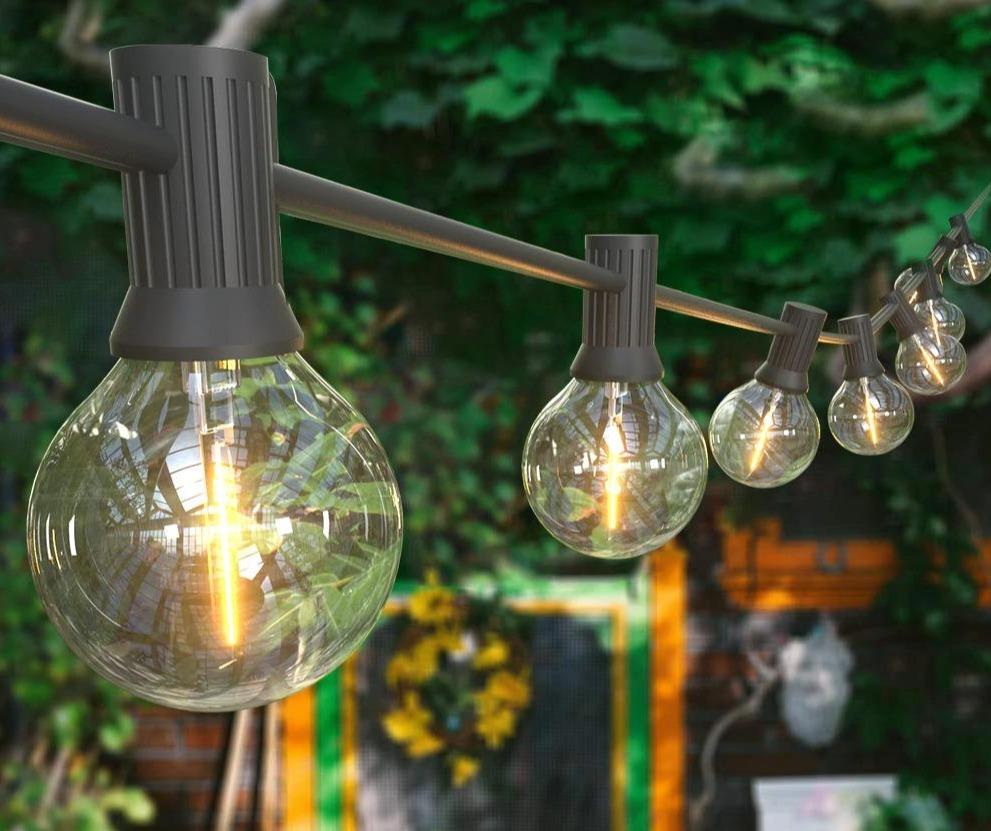 Weather-Proof Connectable String Light