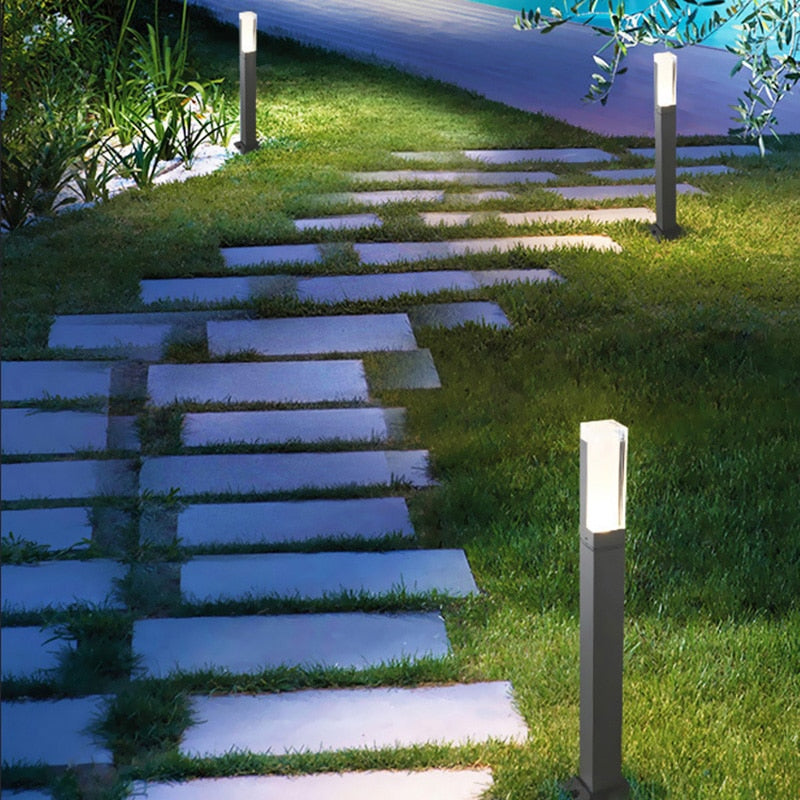 Outdoor Waterproof Aluminum Pillar Lawn Light