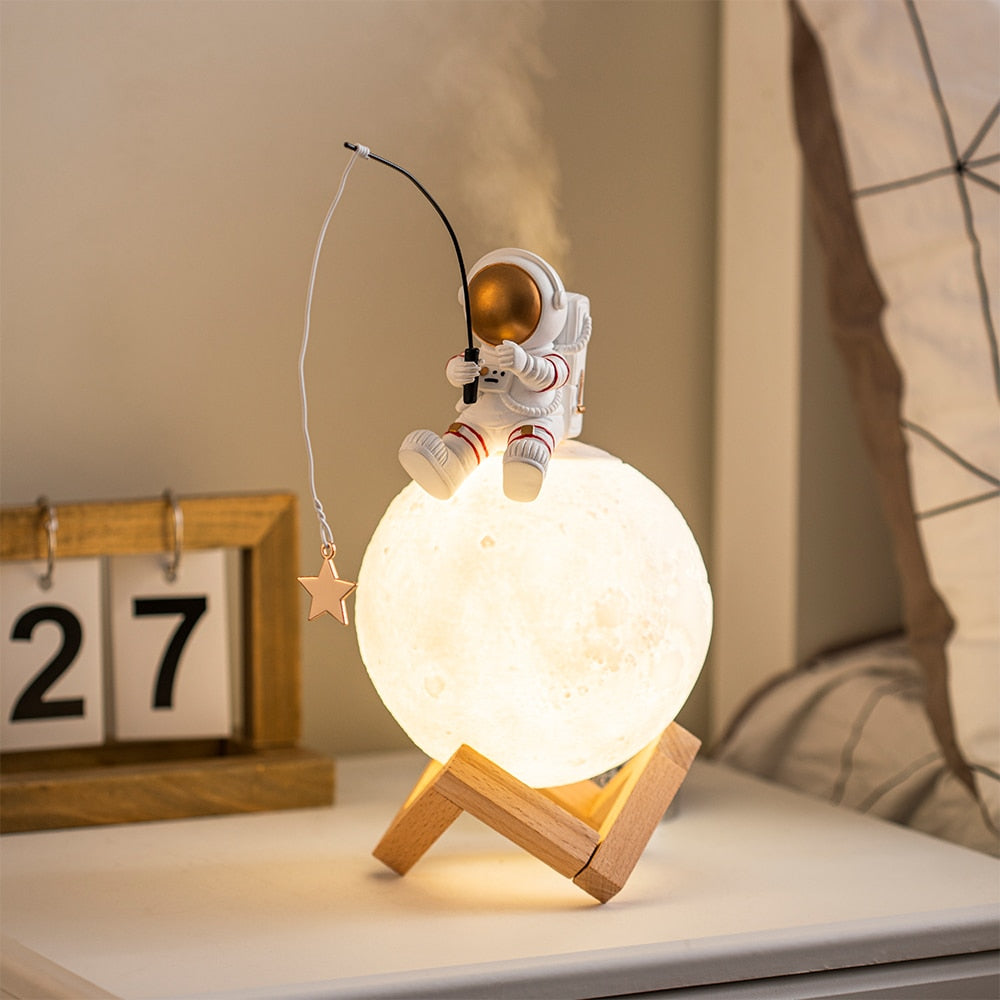 Astronaut Fishing Stars Night Light Humidifier