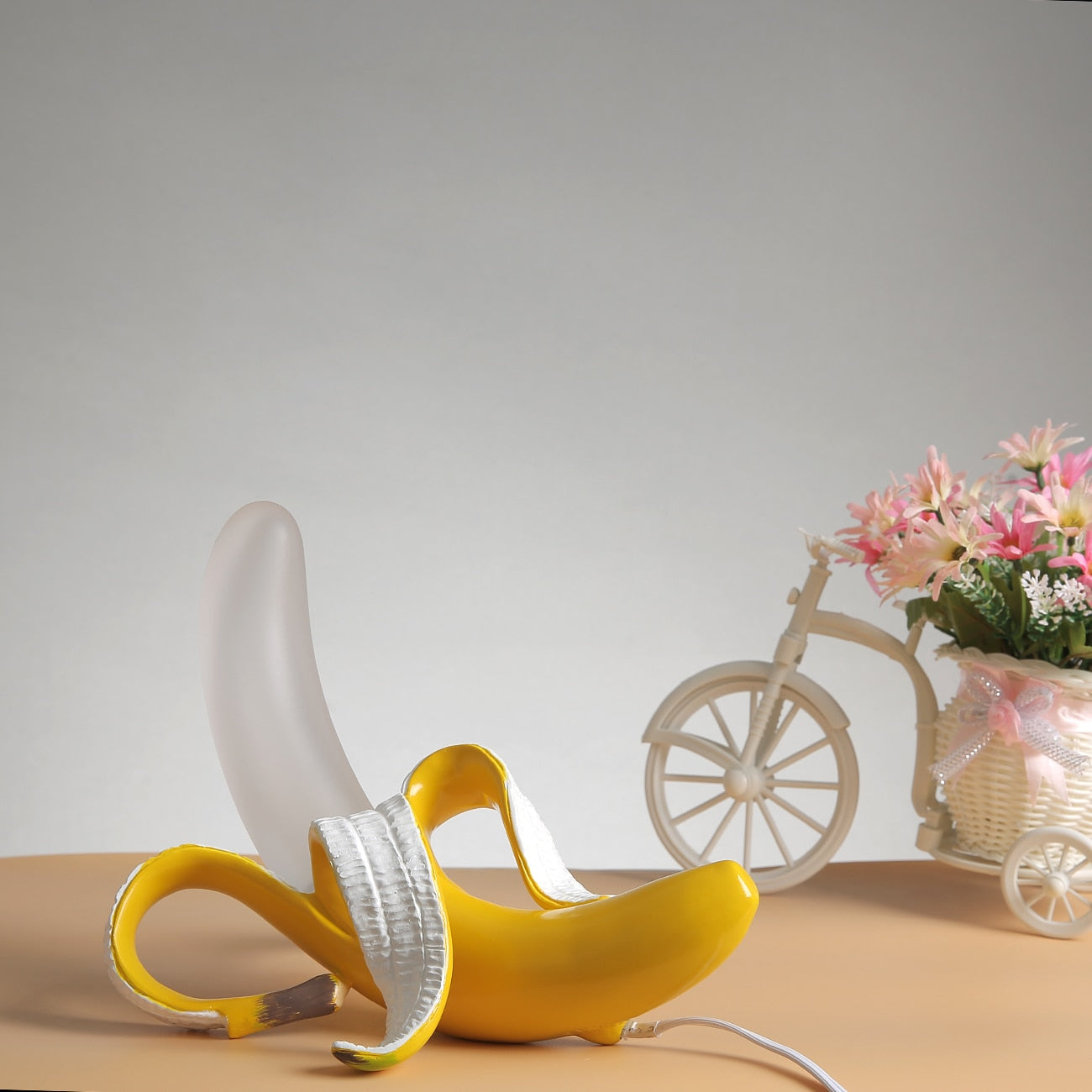 Peeled Banana Table Lamp