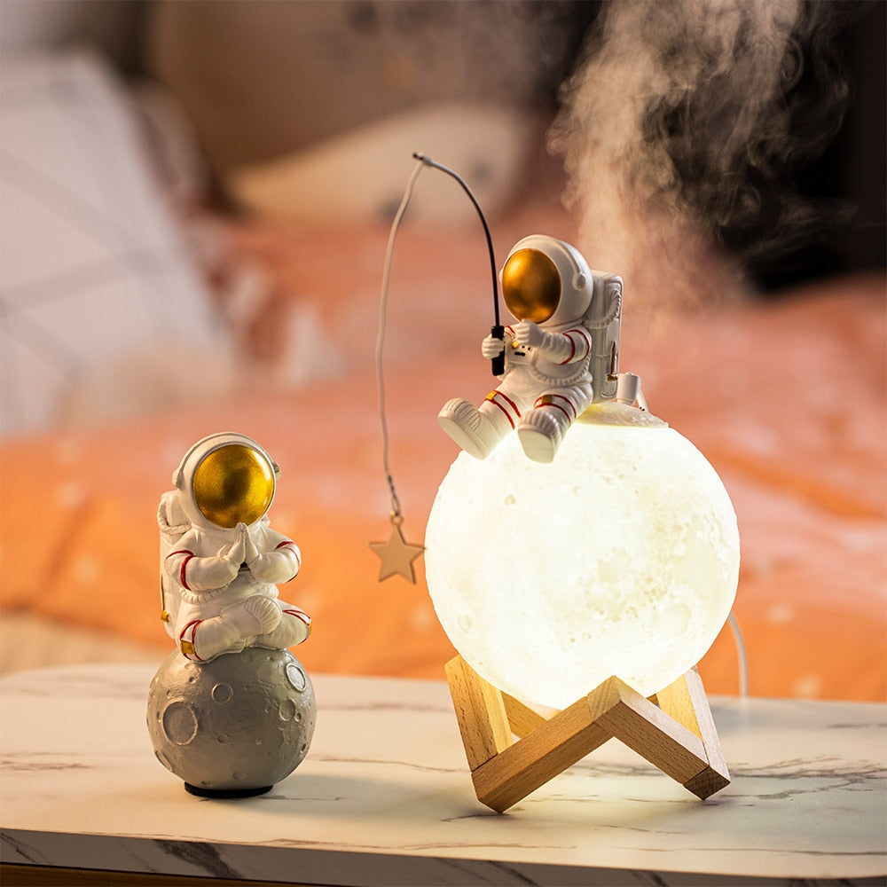 Astronaut Fishing Stars Night Light Humidifier