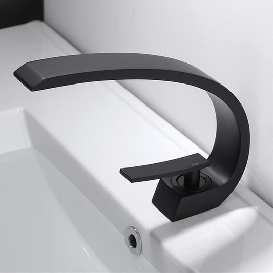 Curve Single Hole Double Handle Hot And Cold Water Faucet