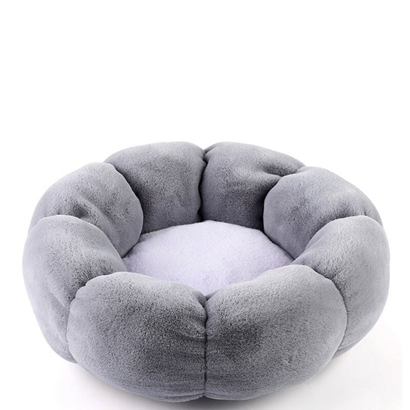 Soft And Comfortable Shaped Faux Fur Bed Flowers For Pet