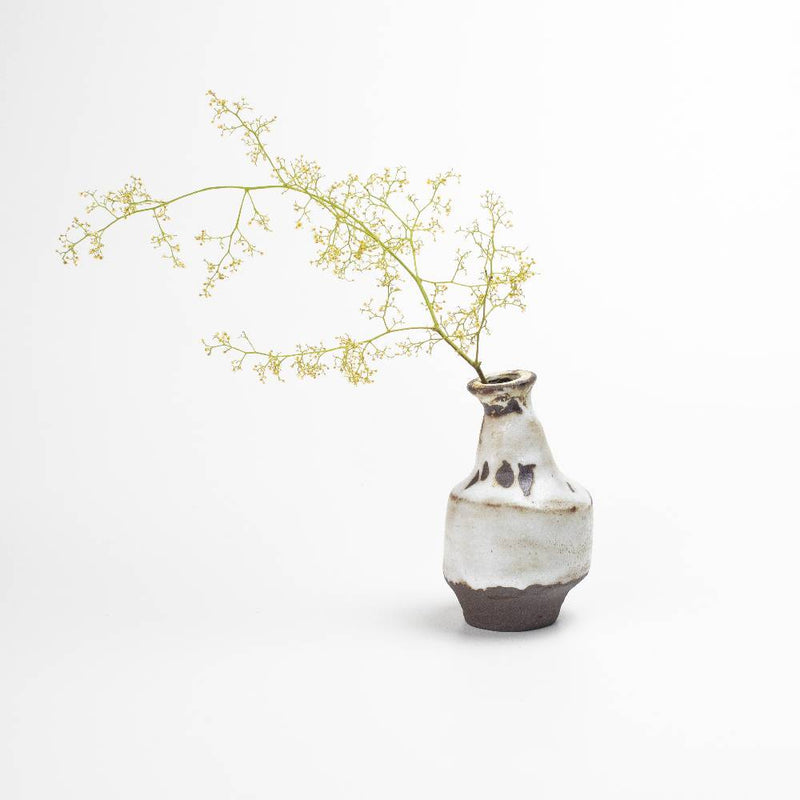 Japanese Rusty White Shino Classic Glaze Vase