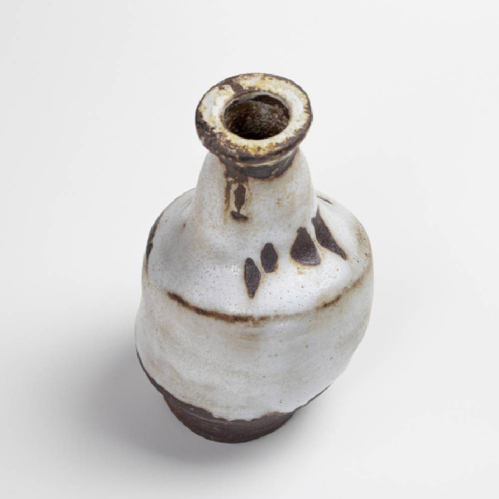 Japanese Rusty White Shino Classic Glaze Vase