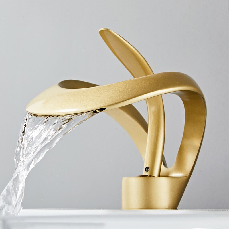 Single Handle 1 Hole Water Fall Overflow Faucet