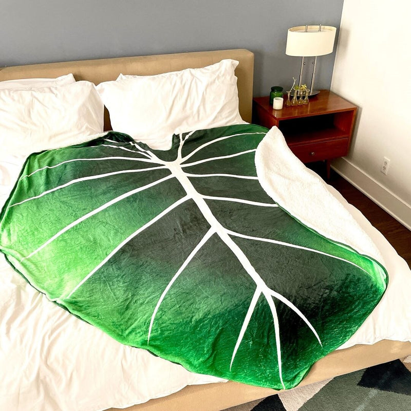Gloriosum Leaf Bed Blanket