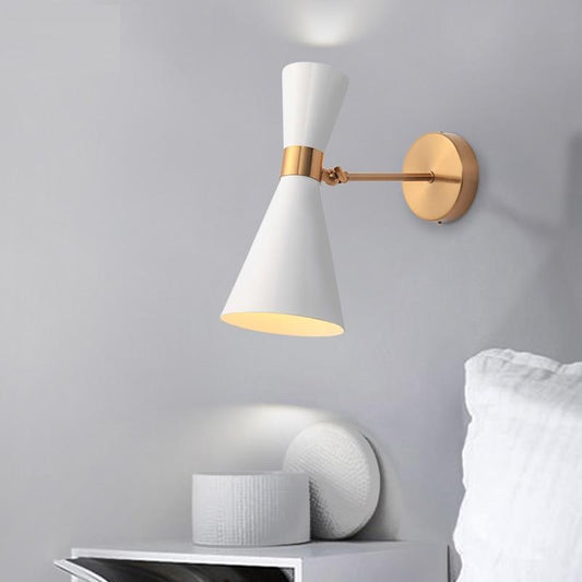 Modern Adjustable Wall Light