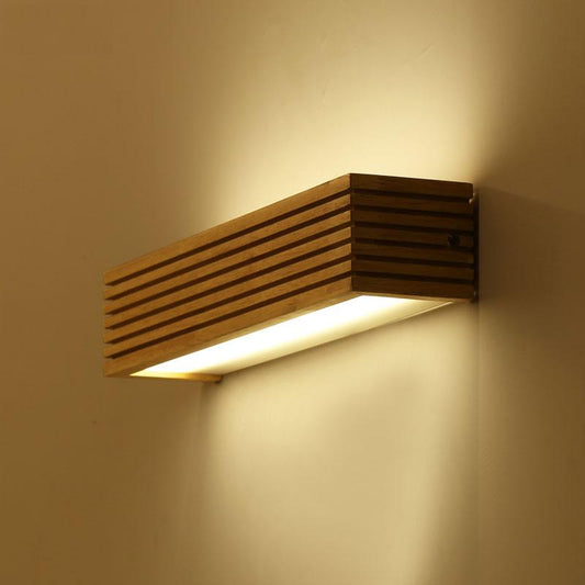 Statuto Modern Nordic Wooden Wall Lamp