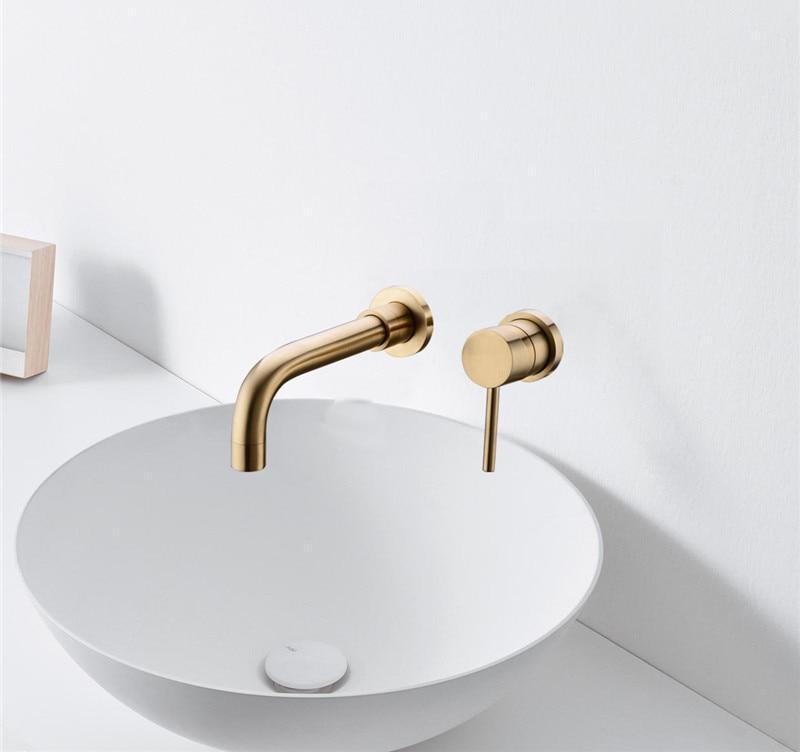 Modern Brass Wall Mounted Faucet