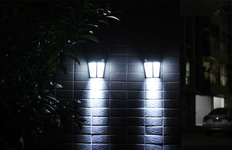 Outdoor Waterproof Solar Lamp