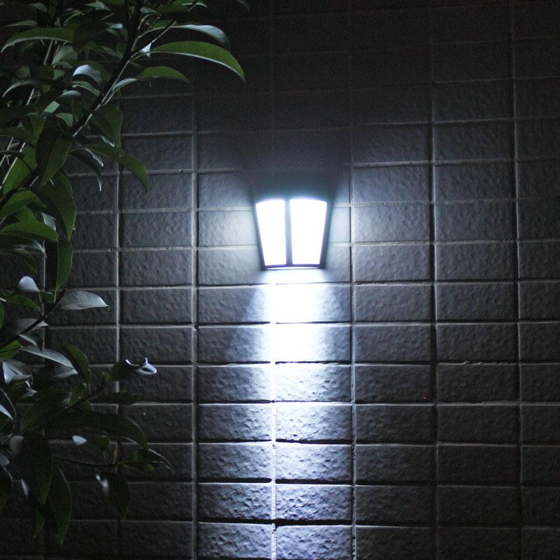 Outdoor Waterproof Solar Lamp